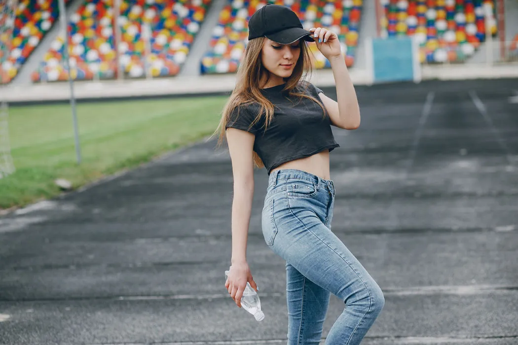 Low Rise Jeans
