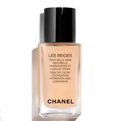 Chanel Les Beiges Healthy Glow Foundation for a natural, luminous look on mature skin